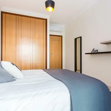 Kali - With Pool Apartment Portimão